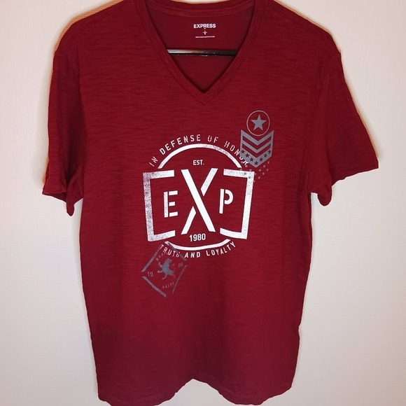 Express Tops - Express Short‎ Sleeve V-Neck Shirt Cotton Red Size Large